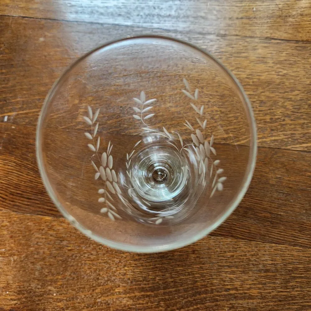 Clear Etched Beer Pilsner Champagne Flute Glass 16oz 9 1/4” Tall